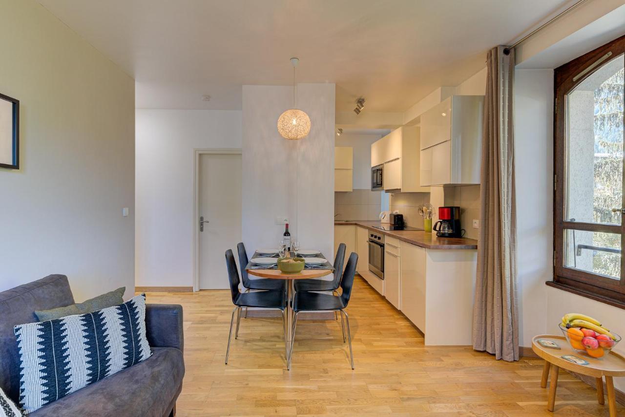 Apartment La Roseraie - Alpes Travel - Central Chamonix Buitenkant foto