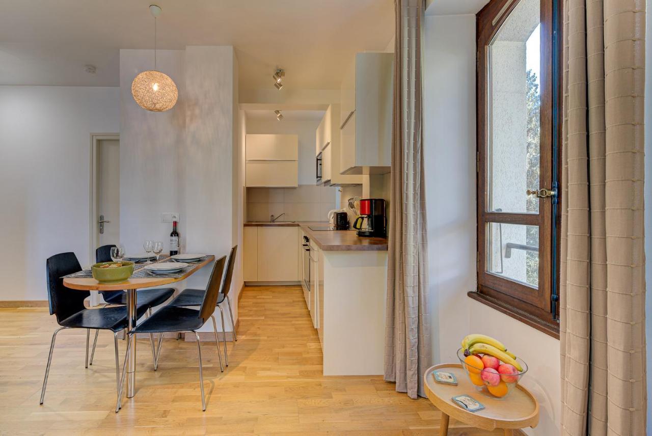 Apartment La Roseraie - Alpes Travel - Central Chamonix Buitenkant foto